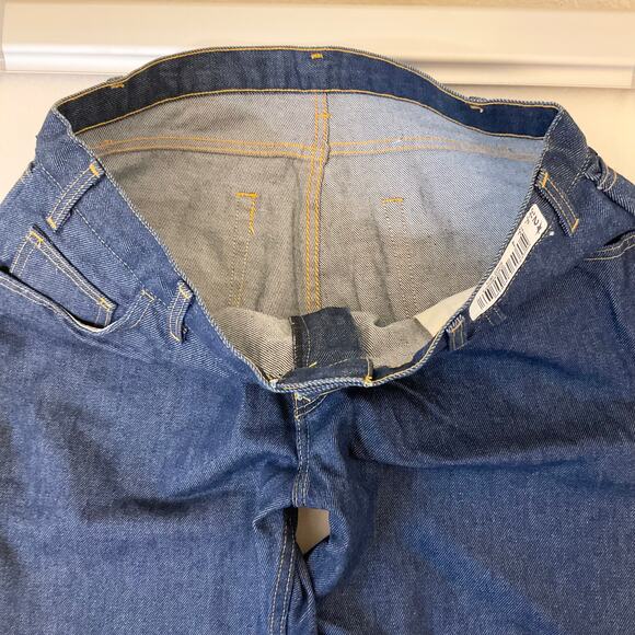 Aramark Men Durable Denim Straight Leg Jeans Size 36 x 34, Blue - Picture 8 of 10
